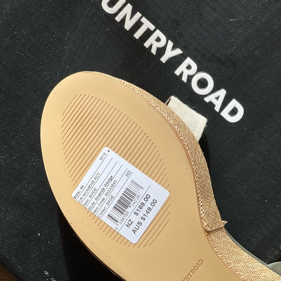 Country Road Womens Wedge Size 40 (NEW) - Picture 2 of 4
